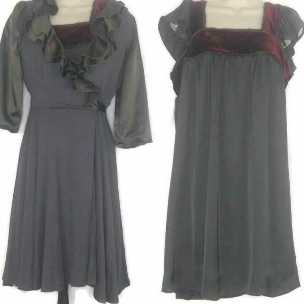 Theme Velvet and Satin Robe and Chemise Set